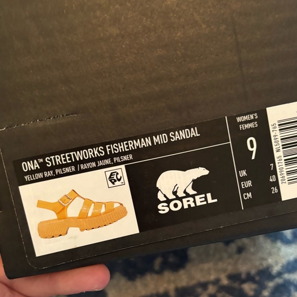 NEW SOREL ONA™ Streetworks Fisherman Mid Sandals Chunky Flats Yellow Casual sz 9 - Picture 11 of 12